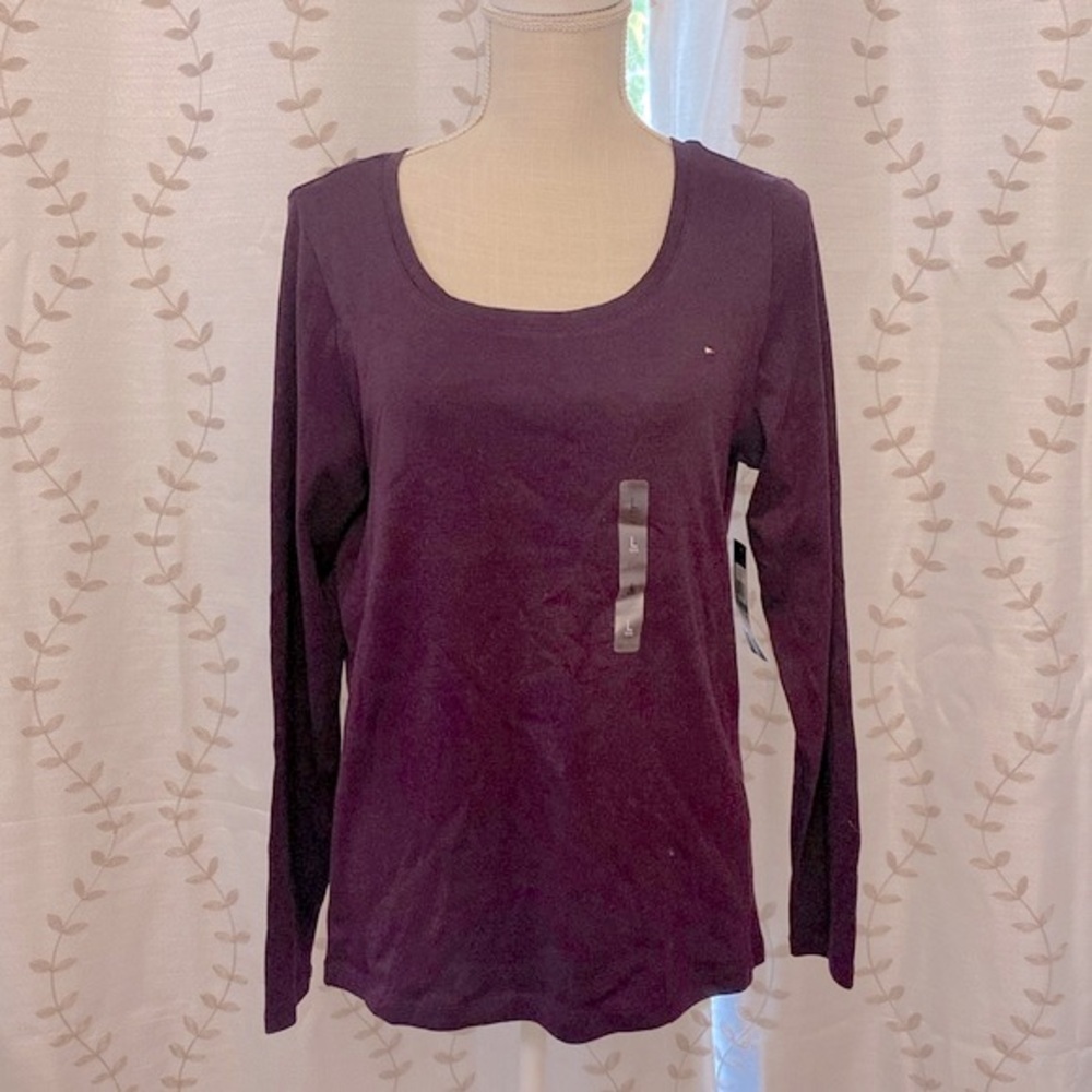 Tommy Hilfiger woman’s T-shirt long sleeve scoop neck purple flag tee blouse L